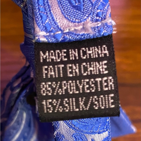 15% Silk Bow Tie - Clip on - Stars brand - Picture 3 of 3